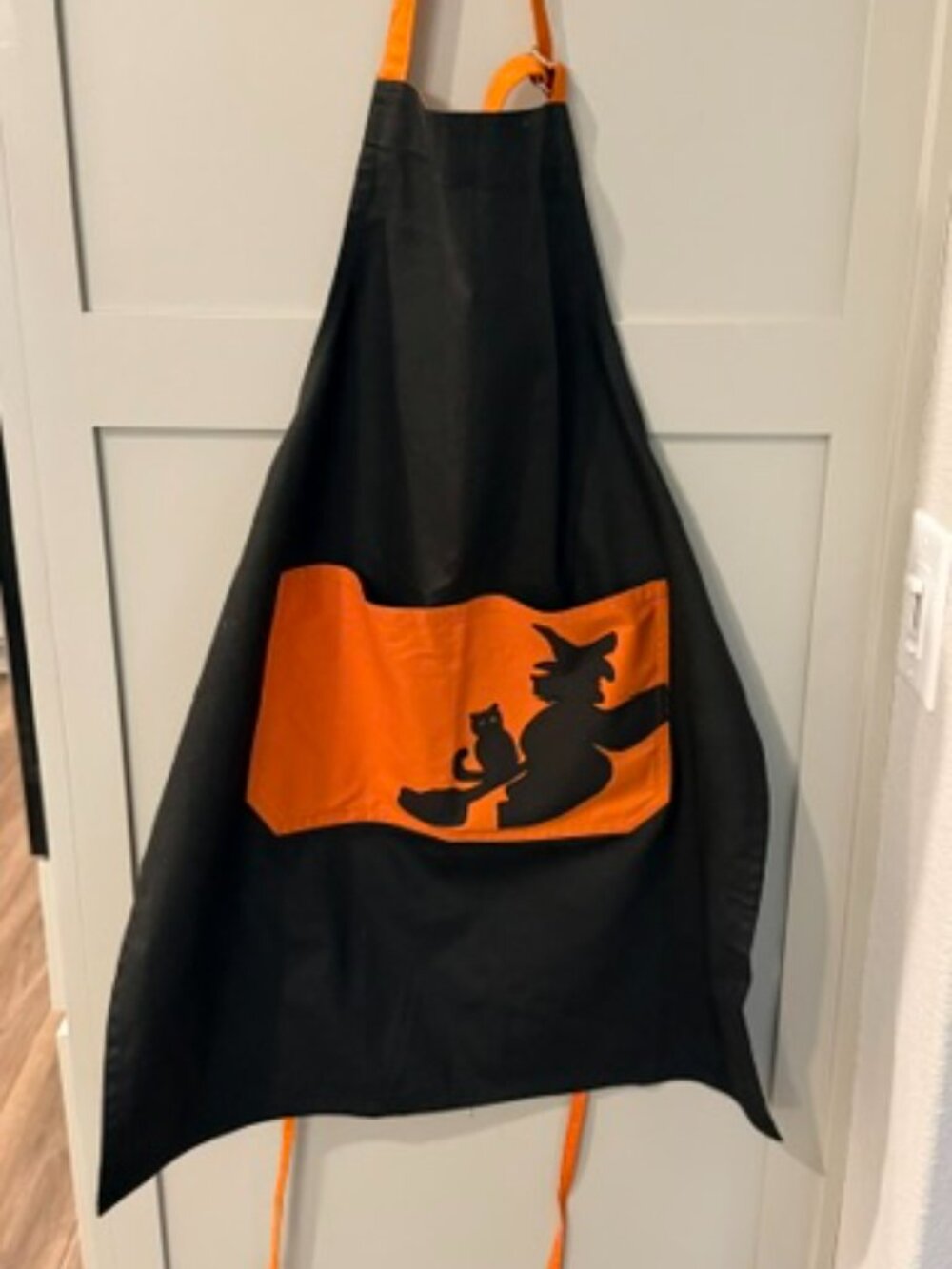 Halloween Witch & Black Cat Bib Apron - Picture 7 of 7